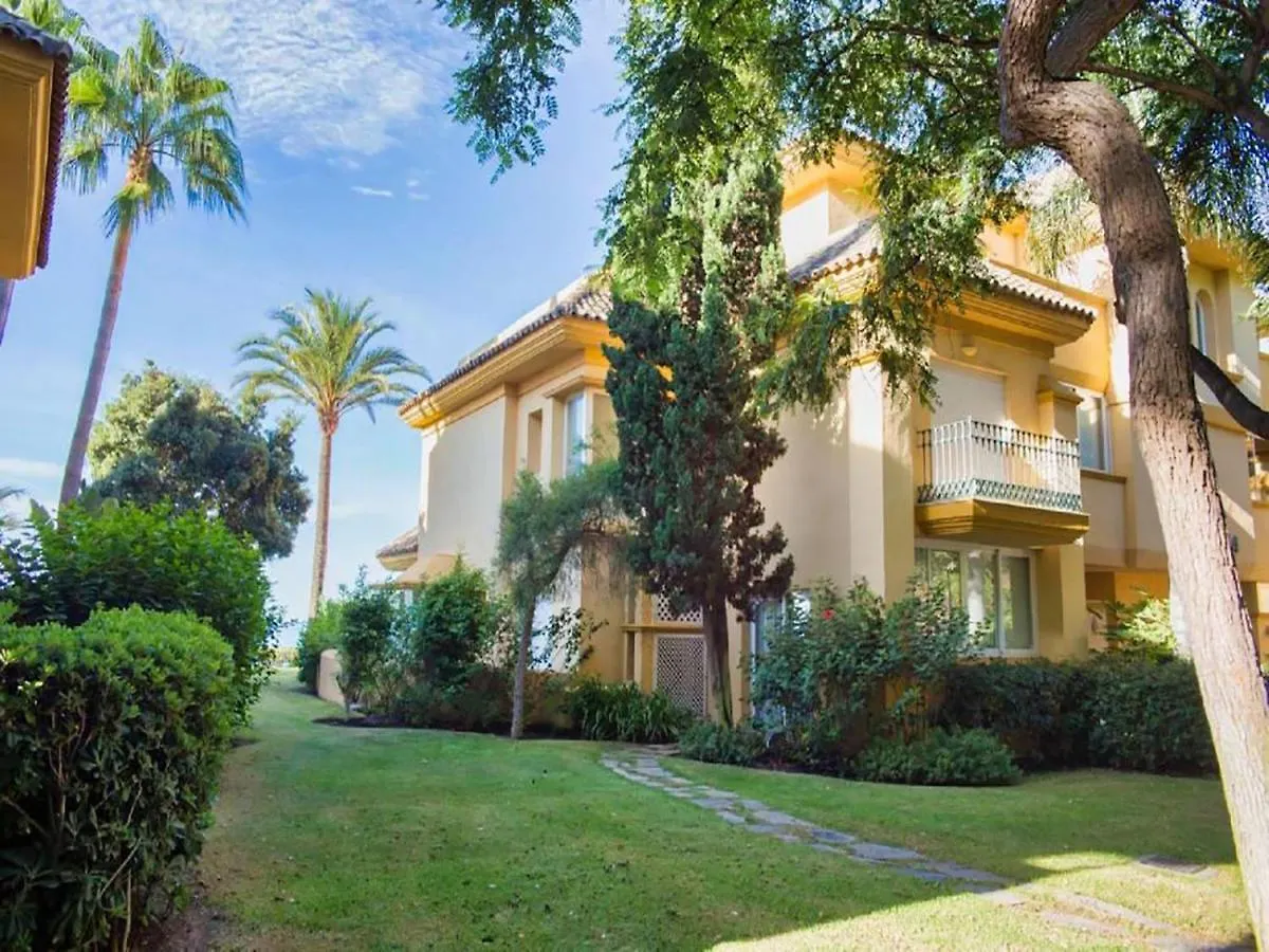 Beachfront Penthouse Marbella, Rio Real Playa Spain