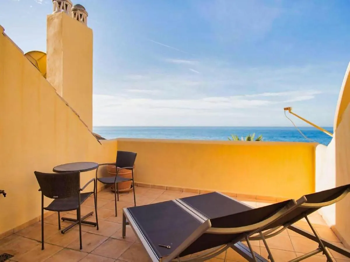Beachfront Penthouse Marbella, Rio Real Playa Apartment Marbella